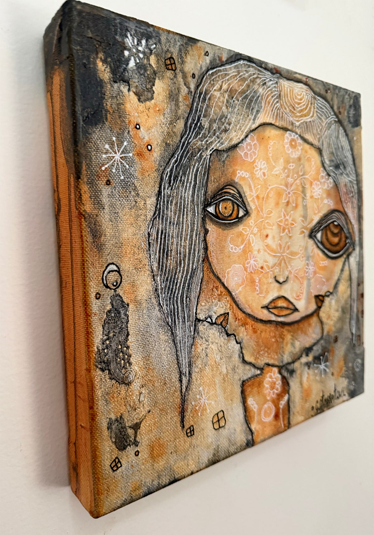 Fine Art on Canvas 'Hangin in'