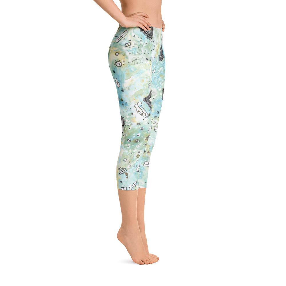 Abstract Capri leggings, Workout Pants &#39;Surreal Sky&#39;