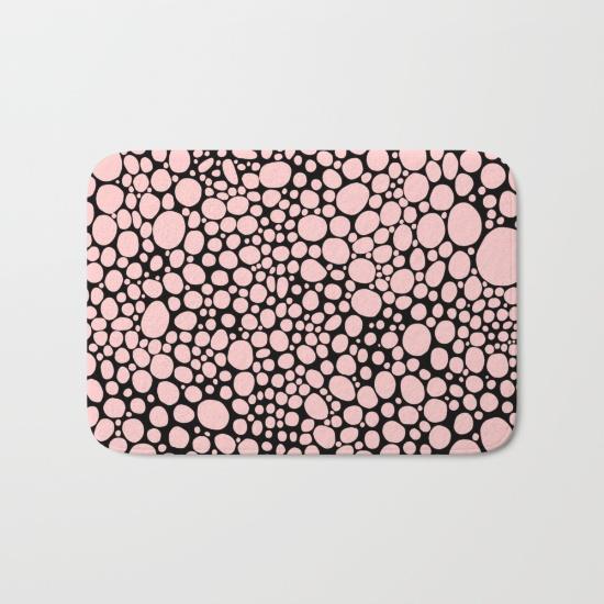 pink-black-bubbles-bath-mats