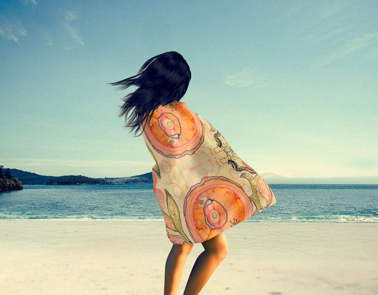 Bath Towel &#39;Looking In&#39;