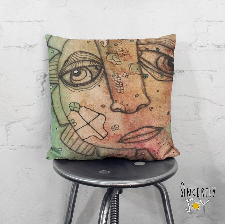 Art Throw Pillow 'Hi'