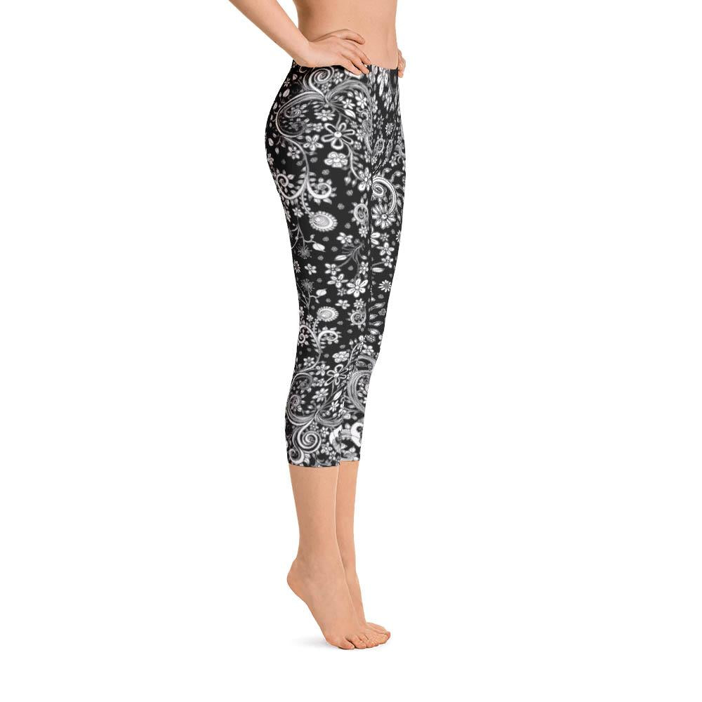 Abstract Capri leggings, Workout Pants &#39;Black Birds of a Flower&#39;