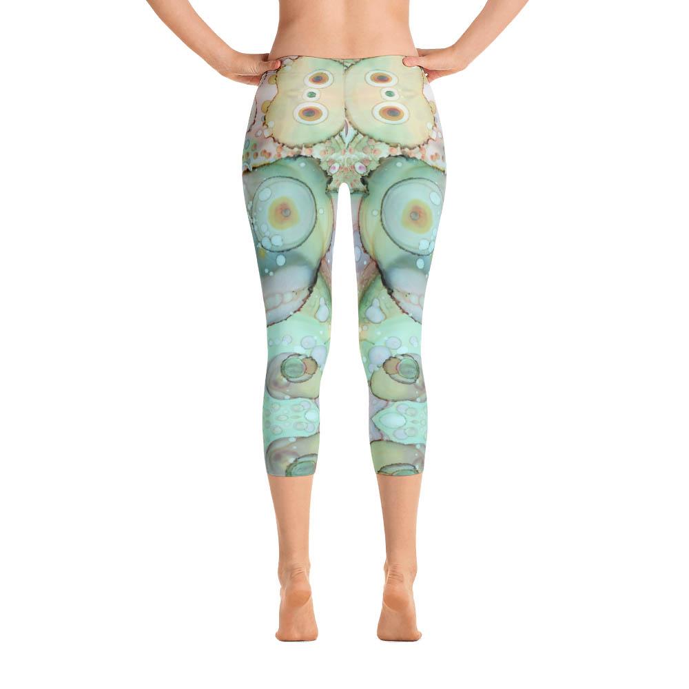 Abstract Capri leggings, Workout Pants &#39;Mermaid Tail 02&#39;