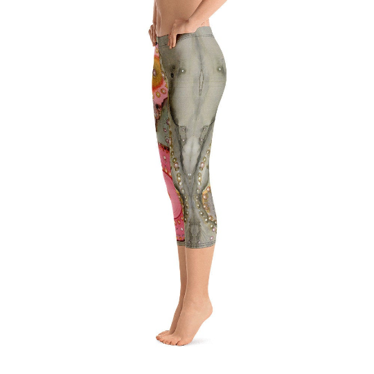 Abstract Capri leggings, Workout Pants &#39;In the Pink